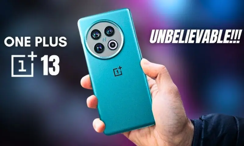 ₹8139 डिस्काउंट के साथ अभी लाएं OnePlus 13 Smartphone, मिलता है 6.2 इंच का डिस्प्ले और 6000mAh की बड़ी बैटरी