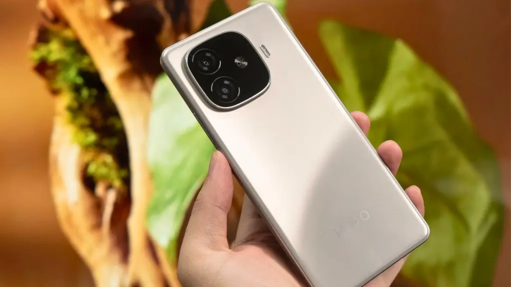 iQOO Z9 5G Smartphone: Dimensity 7200 और 120Hz AMOLED डिस्प्ले के साथ बन गया मिड-रेंज सेगमेंट का बादशाह