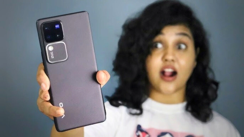 Vivo S30 Pro Mini 5G Smartphone के साथ मिलने वाला है नया एक्सपीरियंस! शानदार डिजाइन और जबरदस्त स्पीड का धमाका