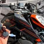 KTM Duke 200 2025: नए स्टाइल और धमाकेदार पावर के साथ मार्केट में मचाई हलचल, जानिए इसकी